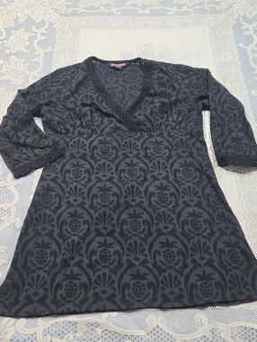 Vineyard Vines Navy and Black Patterned Women's Swim Coverup